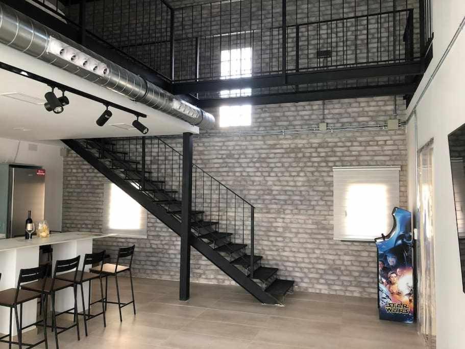 Alojamiento El Pez Casa Con Piscina Climatizada Villafranca de los Caballeros Екстериор снимка