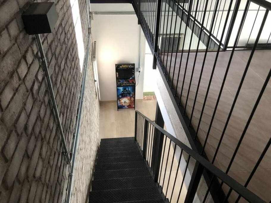 Alojamiento El Pez Casa Con Piscina Climatizada Villafranca de los Caballeros Екстериор снимка
