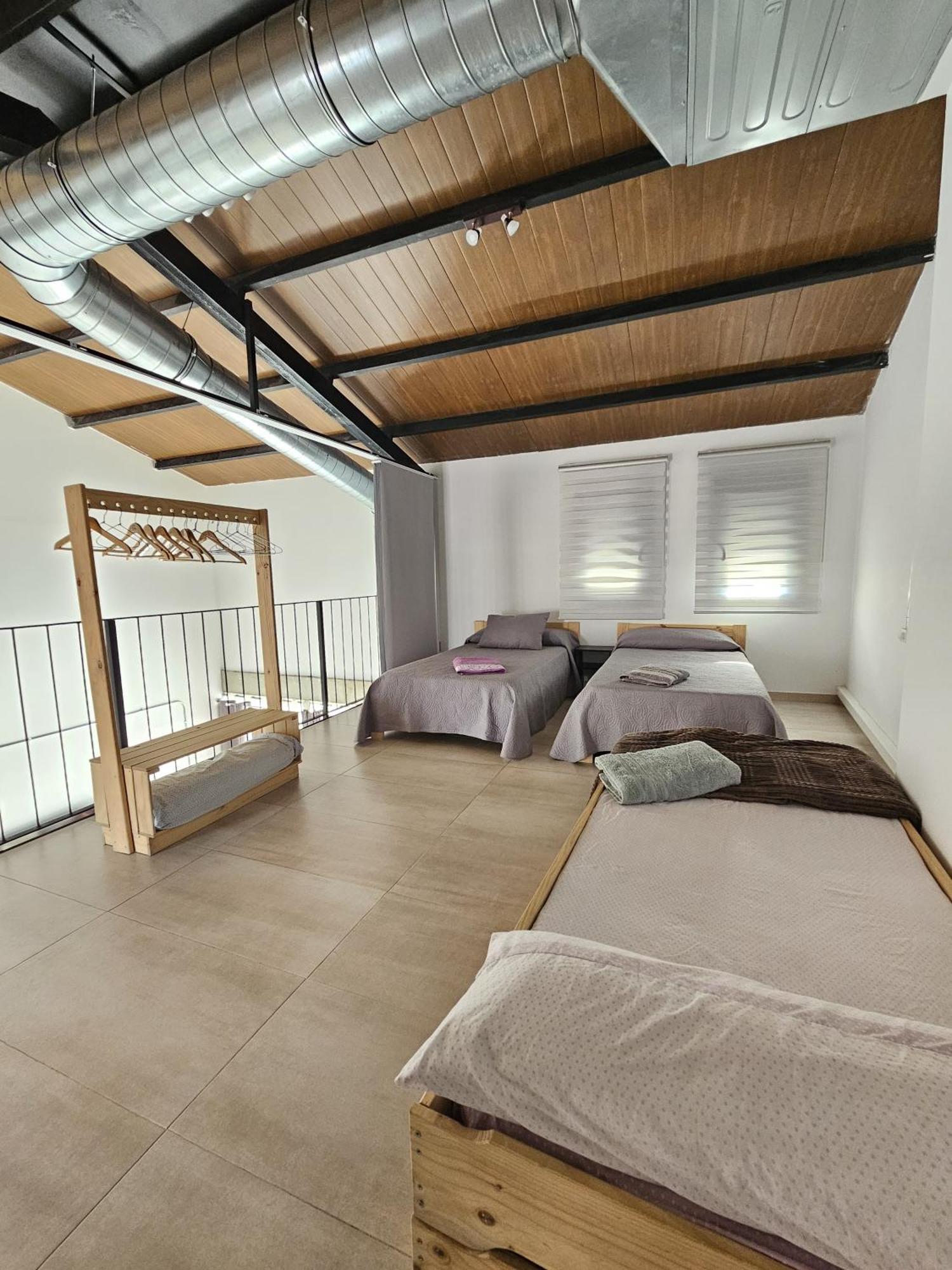 Alojamiento El Pez Casa Con Piscina Climatizada Villafranca de los Caballeros Екстериор снимка